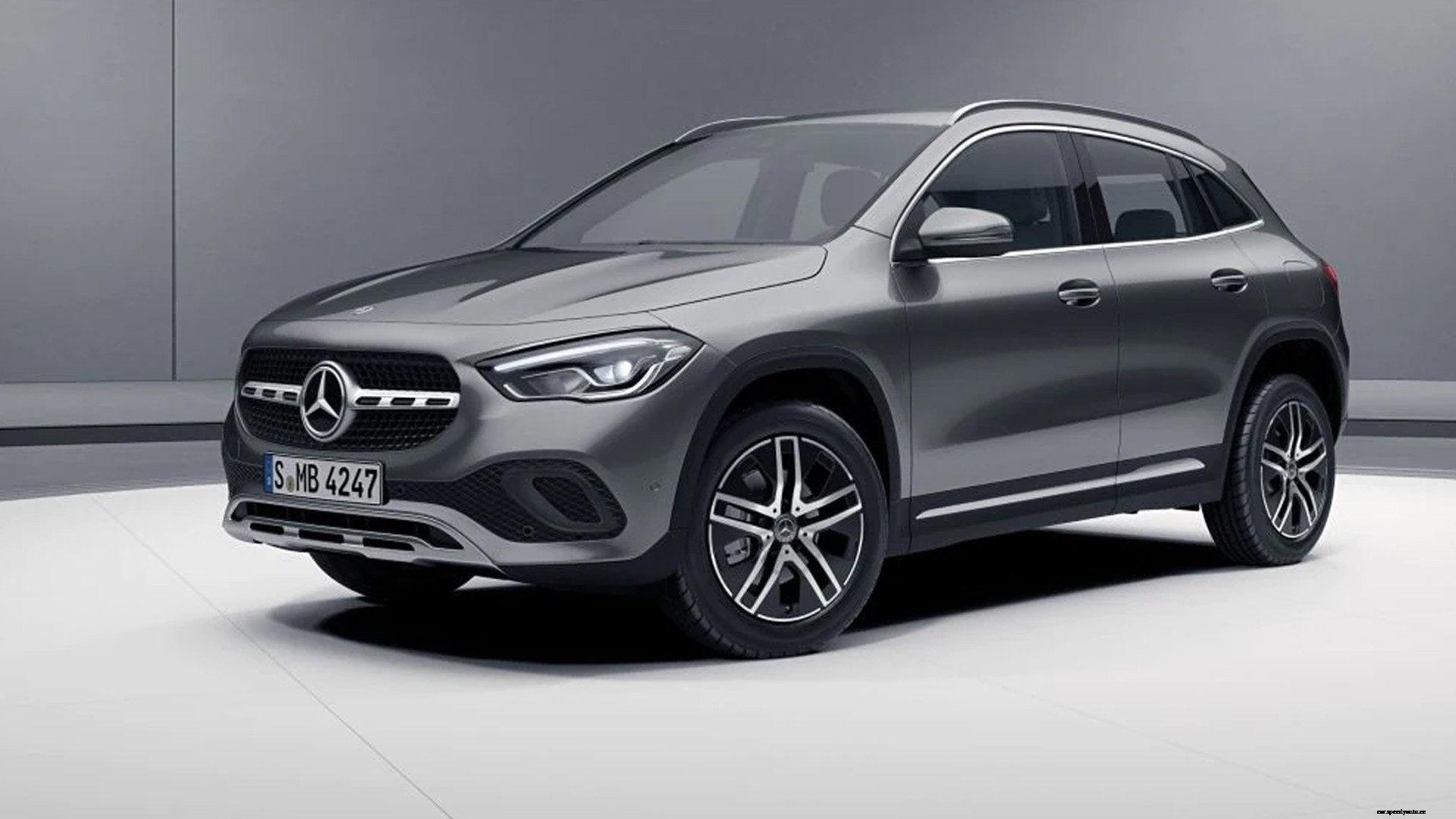 MercedesBenz GLA 2021 220d 4MATIC Exterior
