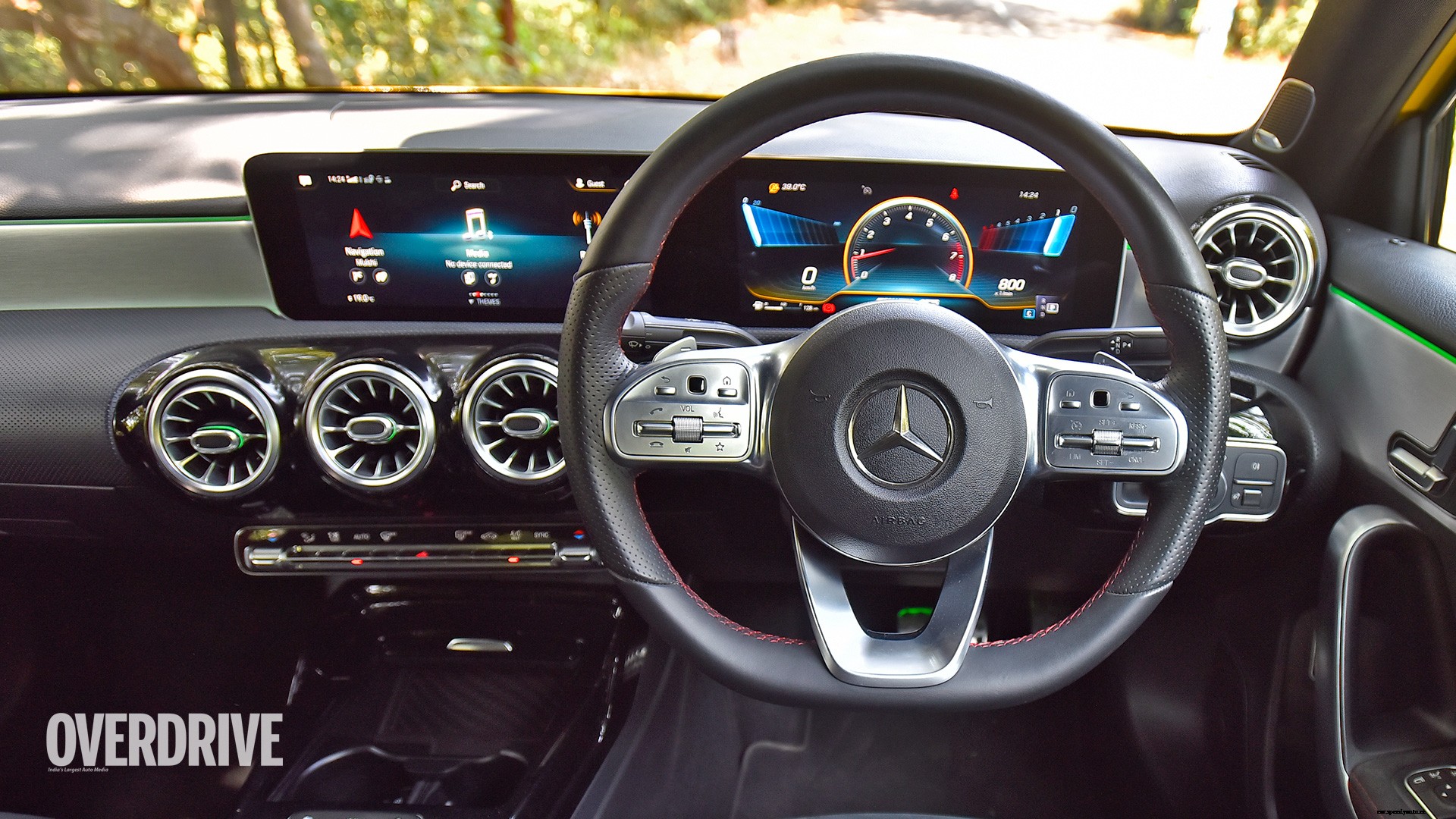 Mercedesbenz A 35 AMG 2021 STD Interior