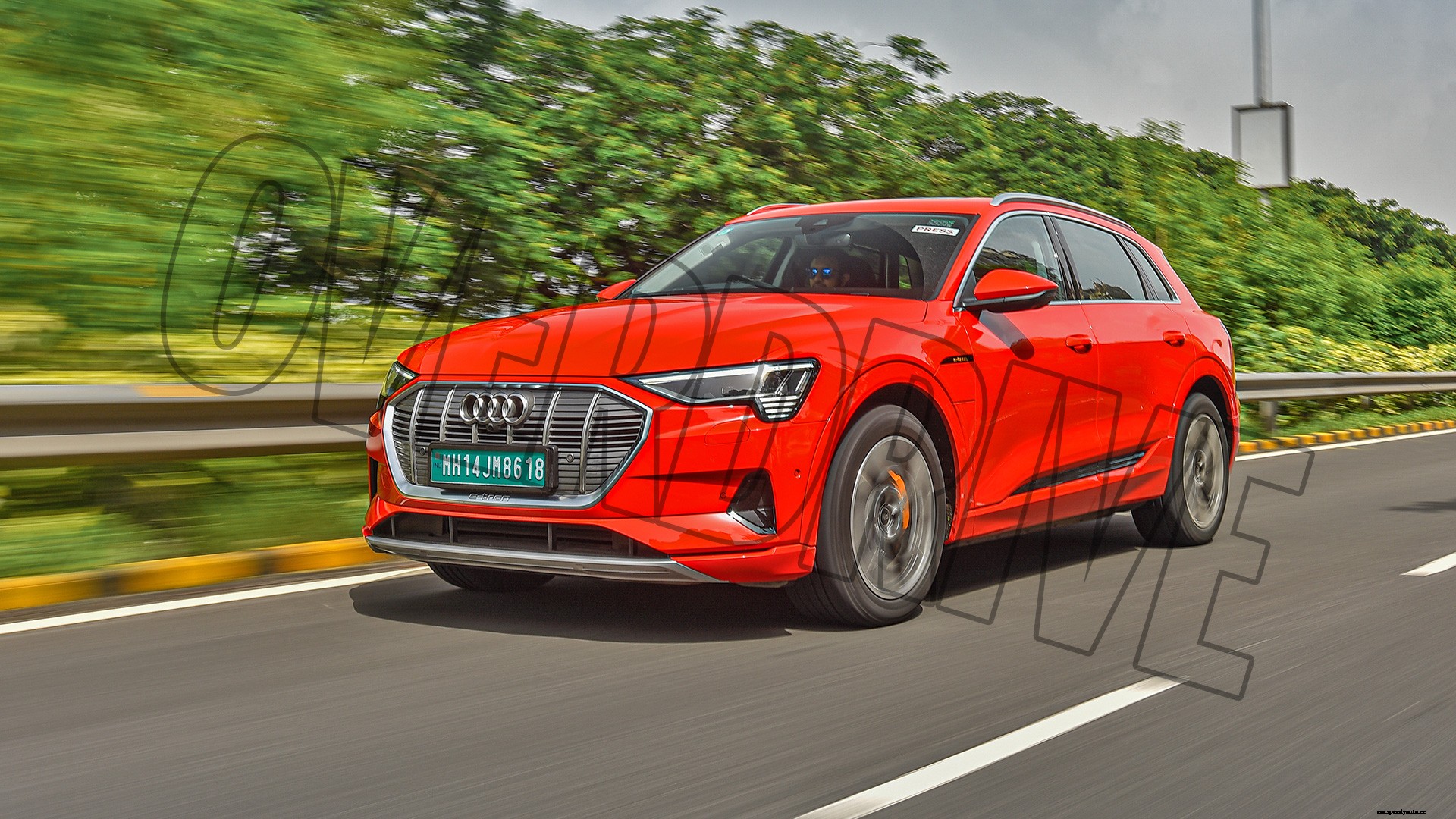 Audi  e-tron-2021-55 Exterior