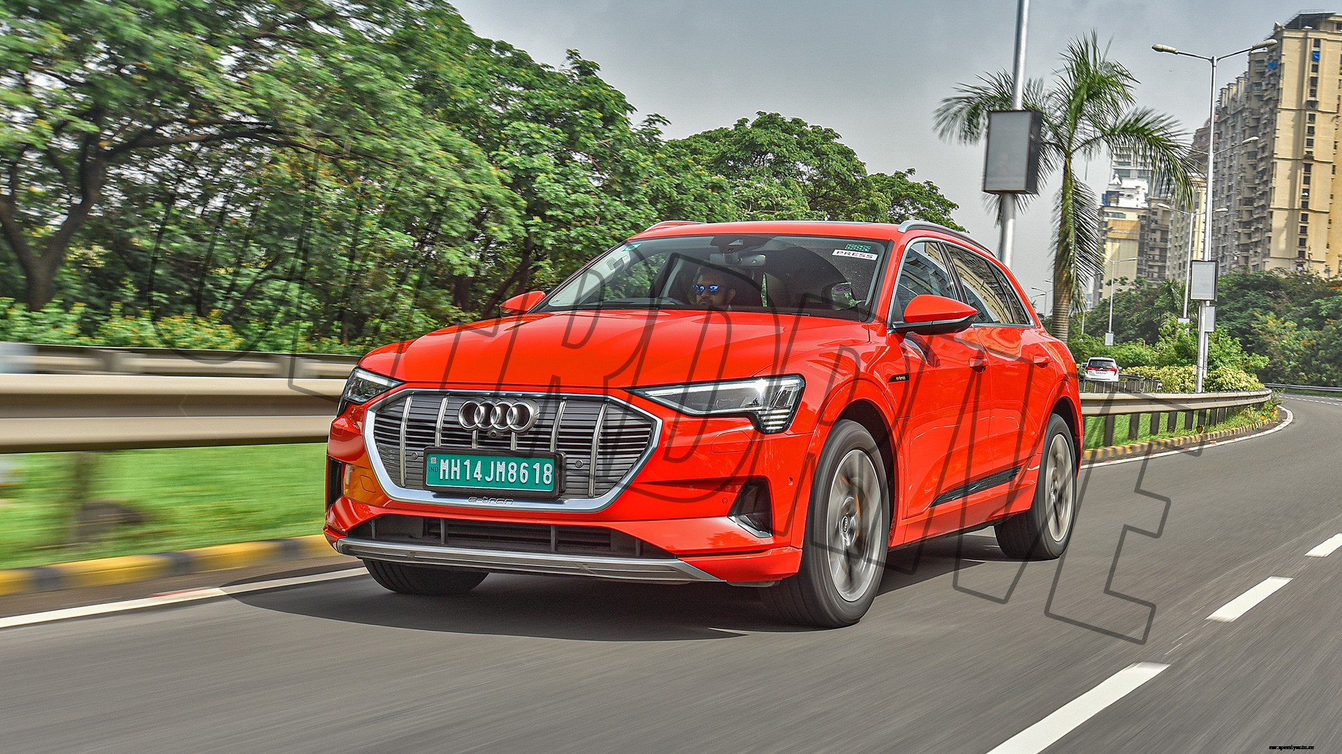 Audi  e-tron-2021-55 Exterior