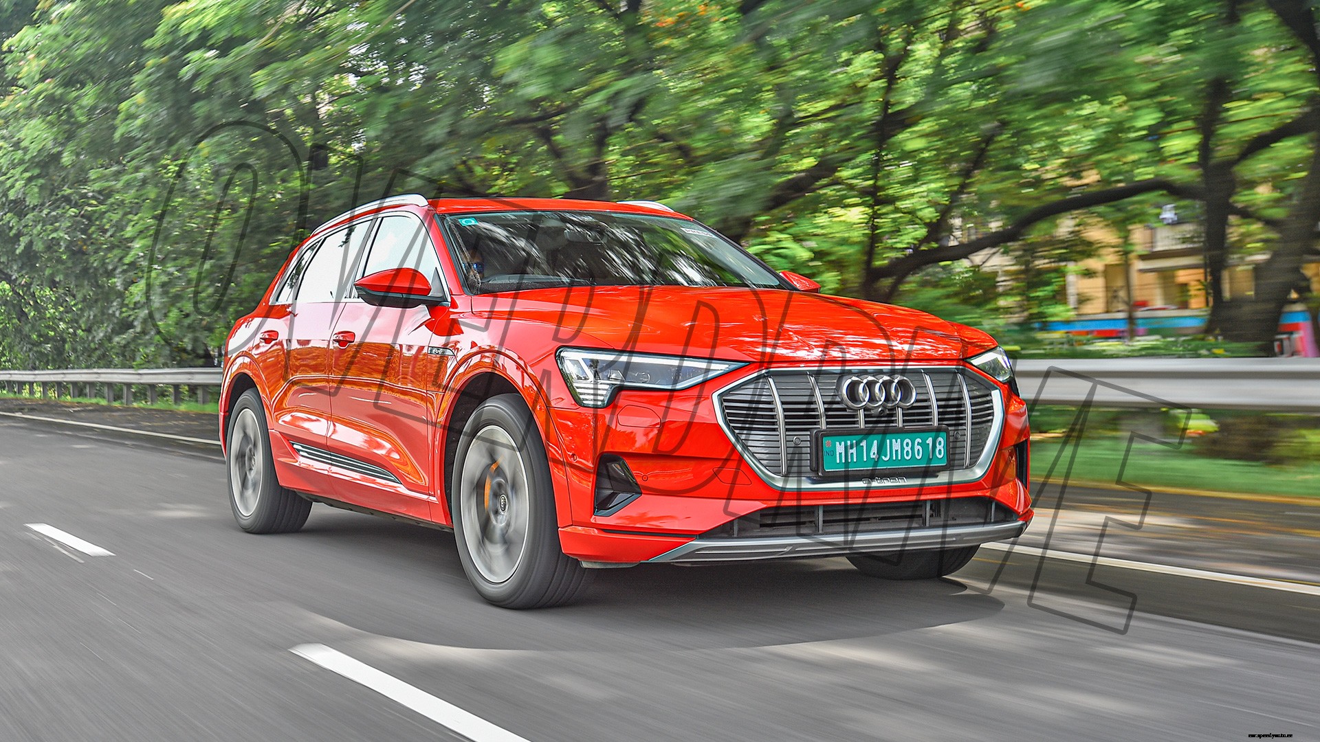 Audi  e-tron-2021-55 Exterior