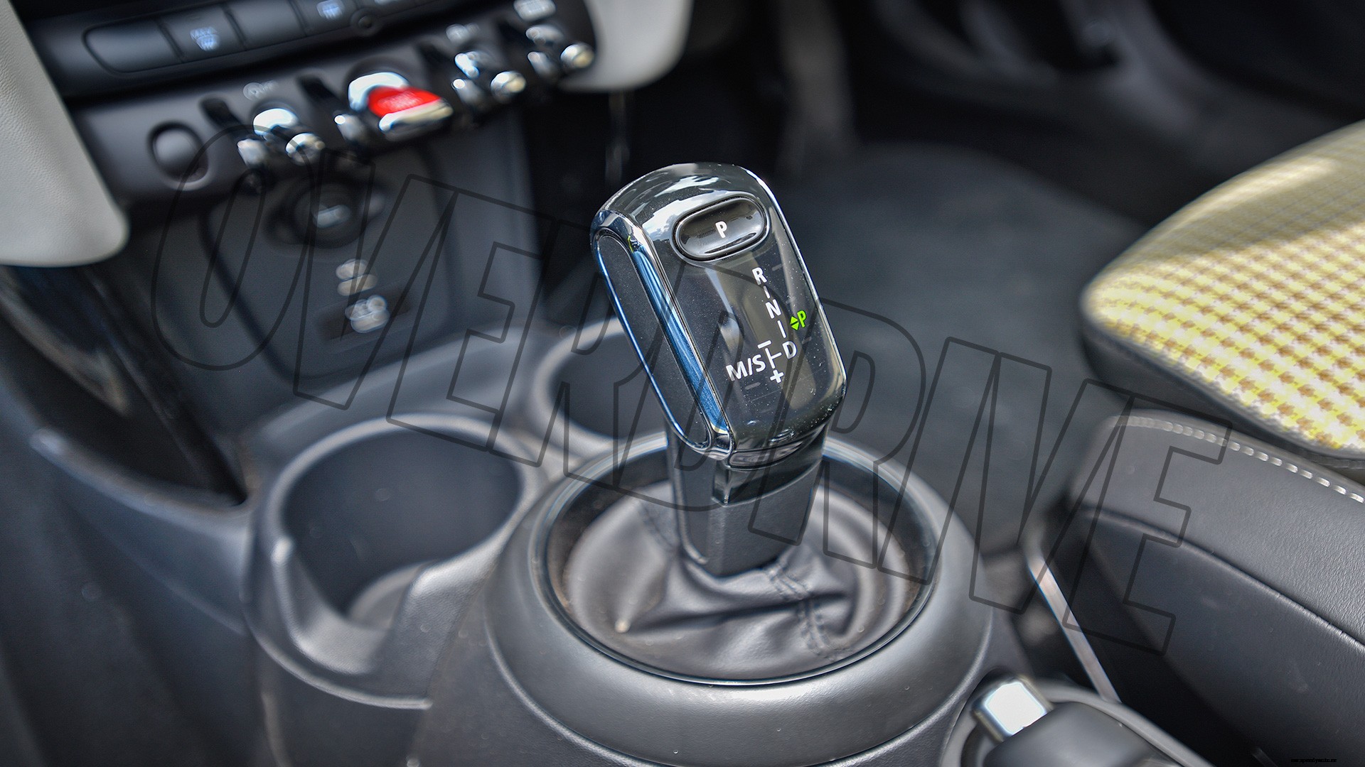 Mini Cooper S 2021 Convertible Interior