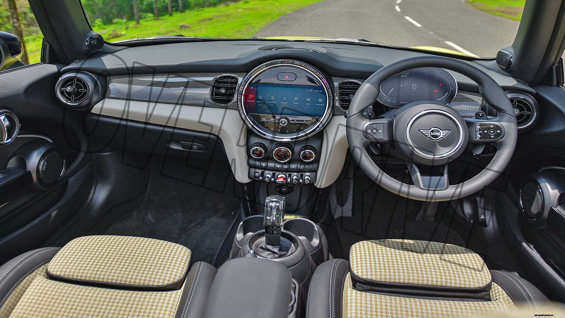 Mini Cooper S 2021 Convertible Interior