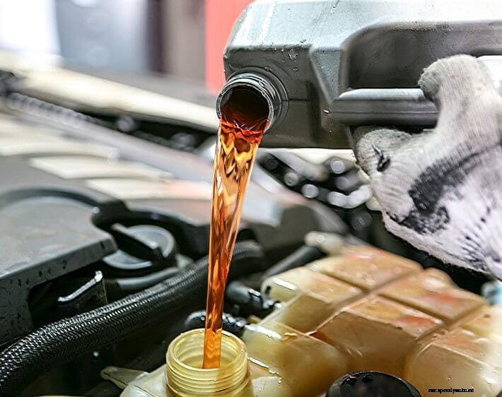 The Good, the Bad & the Sludgy: 4 Tips for Preventing Engine Sludge