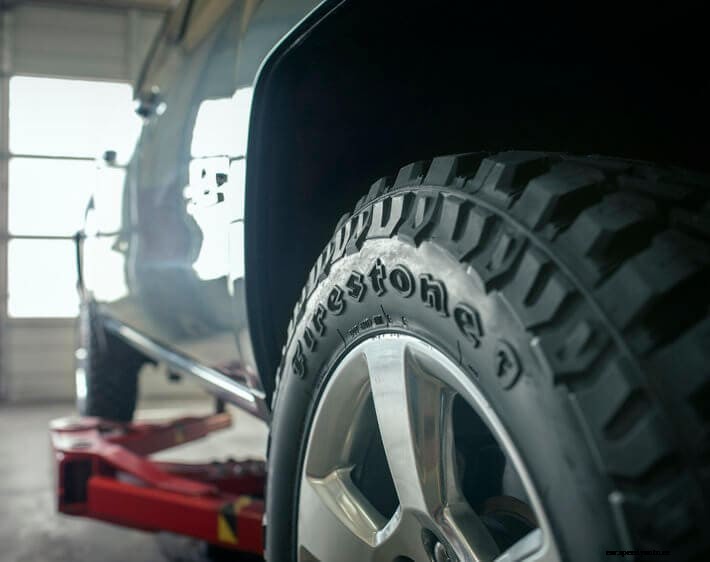 How to Pick the Best Tires for Your Truck