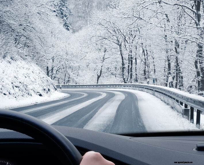 Foggy Windows & Slippery Ice: The Science of Winter Driving