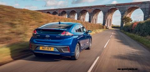 How to talk to your employer about the benefits of electric vehicles