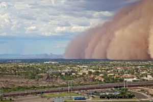 Dangers of Dust Storms and Harm to Your Car