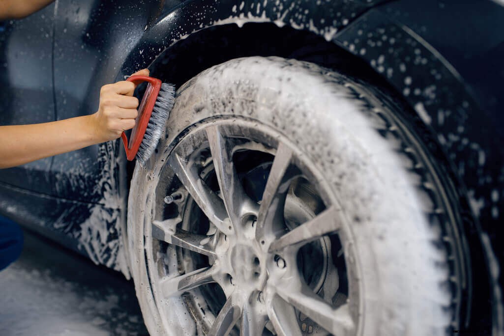 The Best Brushes For Detailing Your Car In 2021