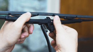 How To Choose The Best Windshield Wipers 2020: An Easy Guide
