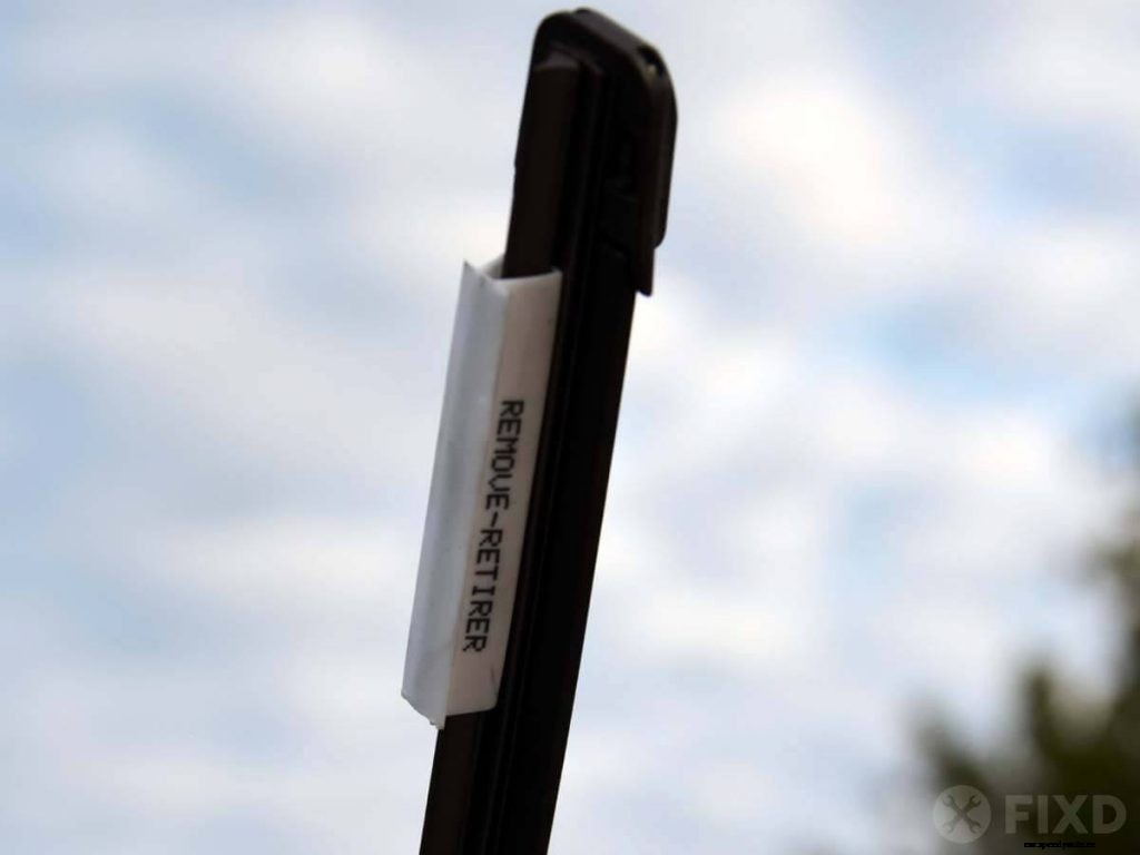 How to Install Windshield Wipers