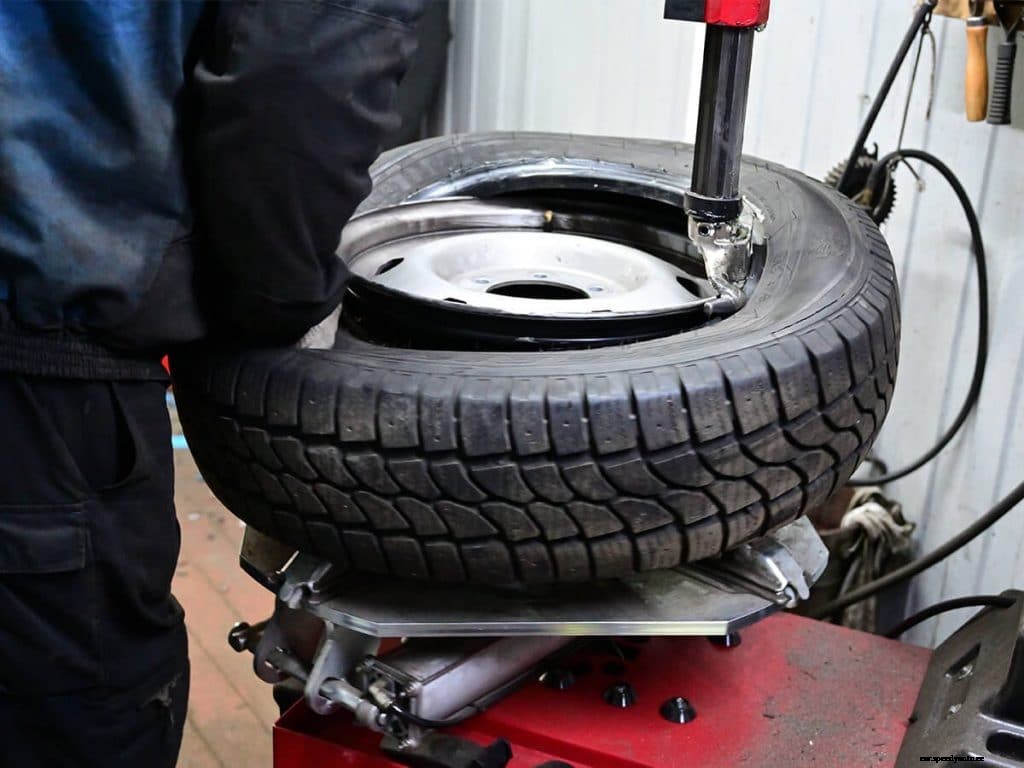 Top 10 Auto Repair Jobs to Outsource Instead of DIY