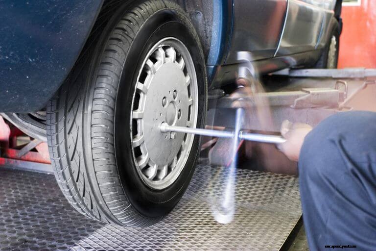 50 Tips to Make Your Road Trip an Easy Ride