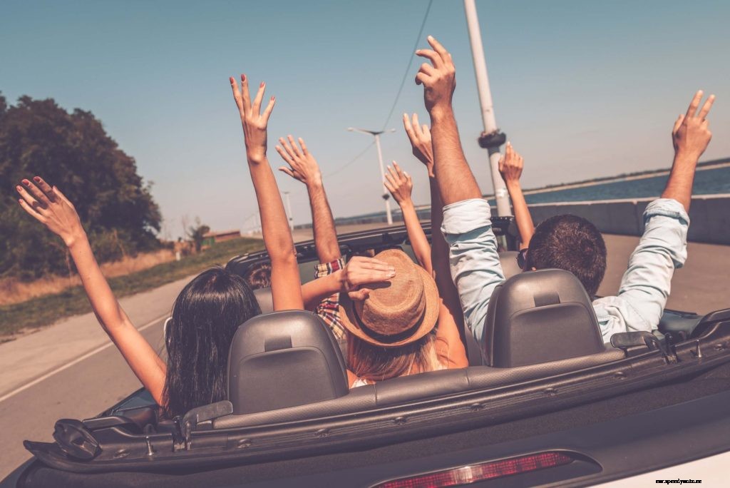 50 Tips to Make Your Road Trip an Easy Ride