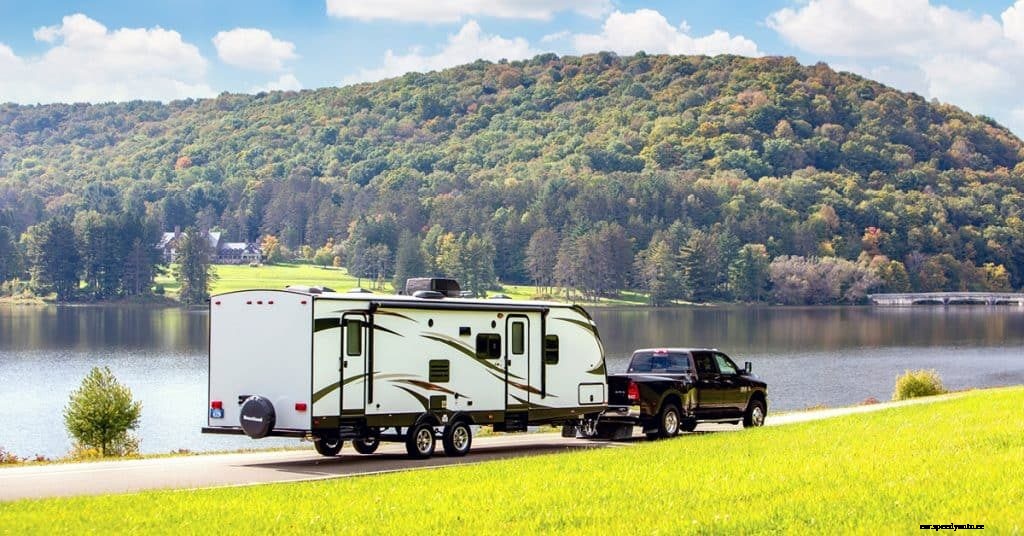 17 RV Packing Tips for Beginners