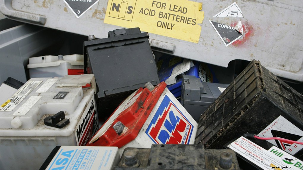 How to Dispose of Car Batteries (6 Ways)