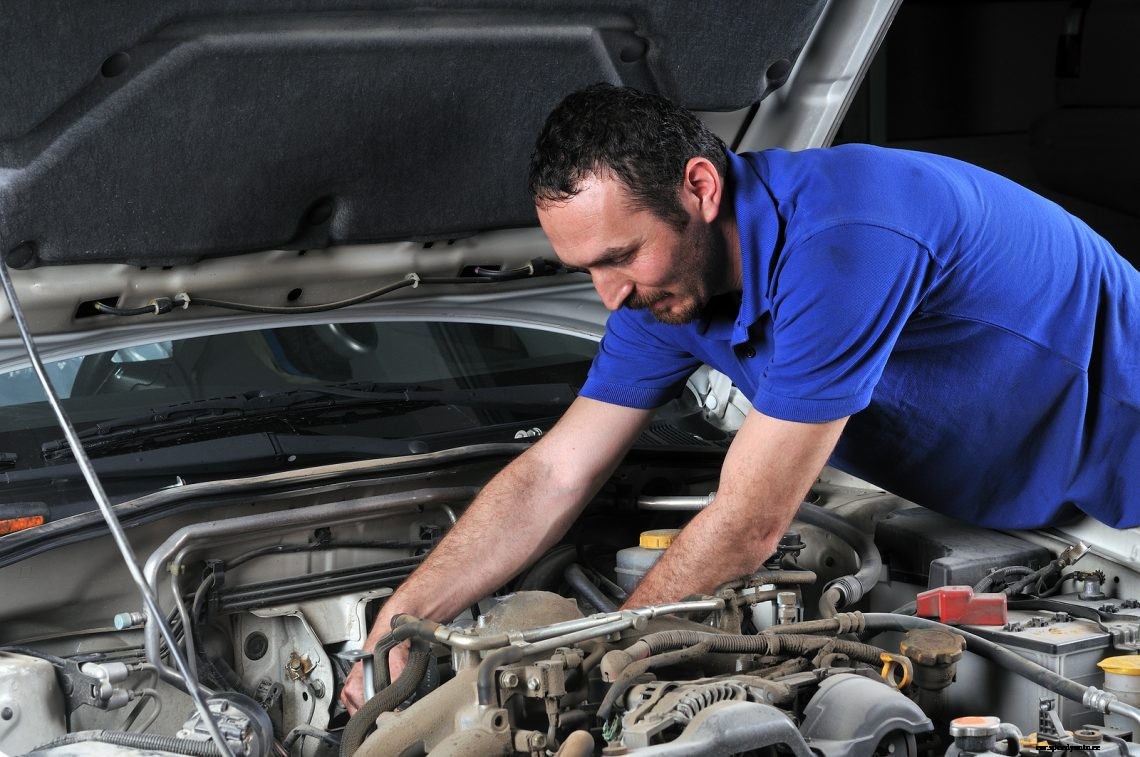 Check Engine Light Services in Palmdale, CA