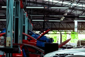 Should I Take My Car To The Dealer For Repairs?