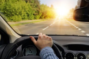 The Difference Between Laminated and Tempered Auto Glass