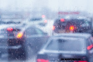 Reasons Why Your Windshield Fogs Up