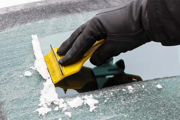 Essential Items to Keep in Your Car