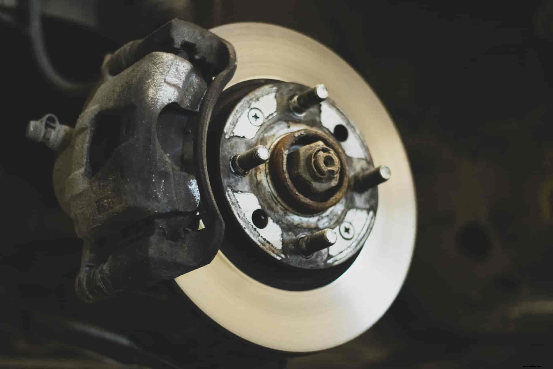 How do your car’s brakes work exactly?