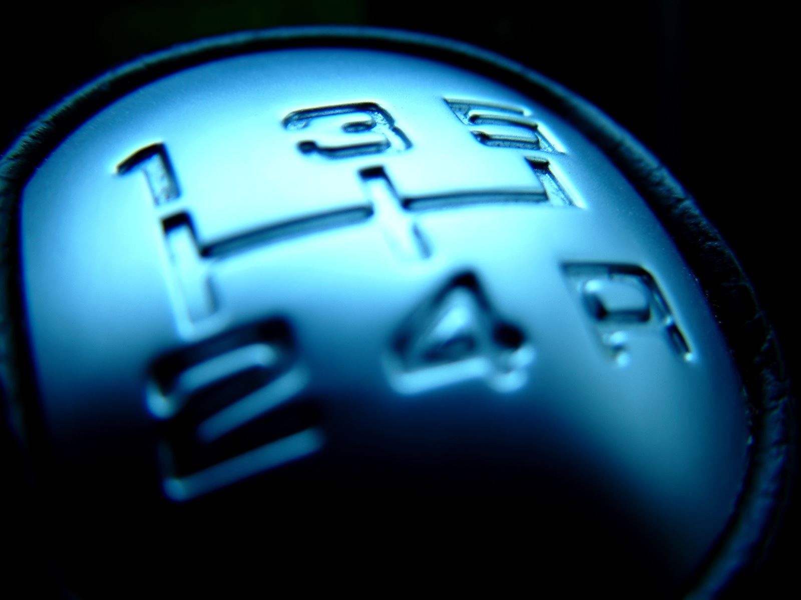 Signs of a Failing Clutch or Torque Converter