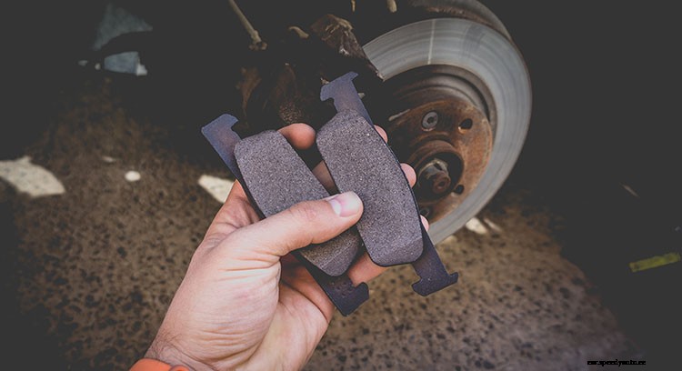 5 Reasons To Reconsider Replacing Your Brake Pads Yourself