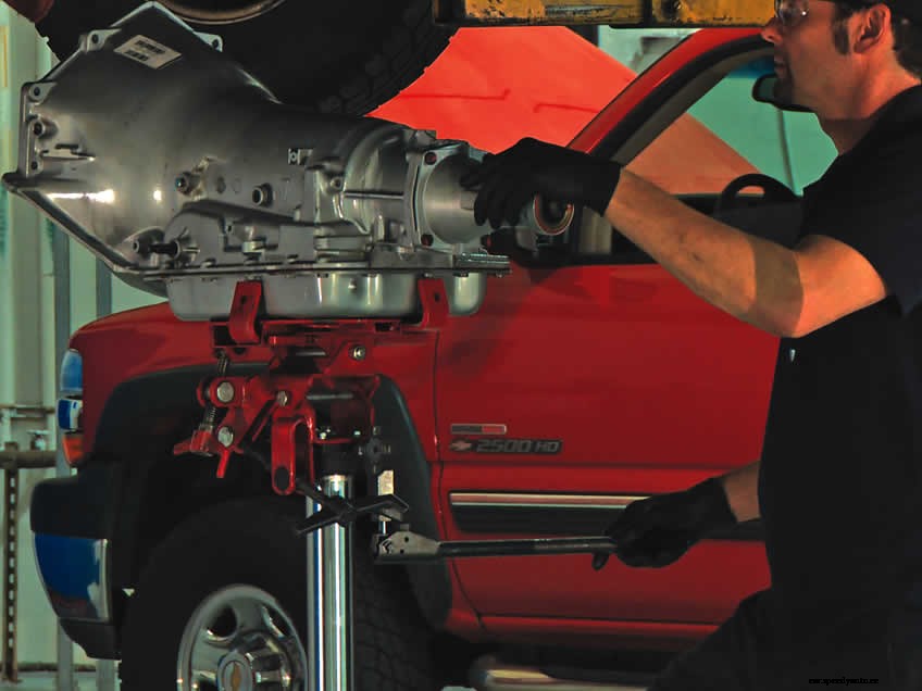 Manual and Automatic Transmission Problem Signs