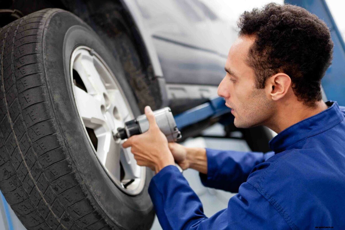 Guide to Car Diagnosis with Warning Lights