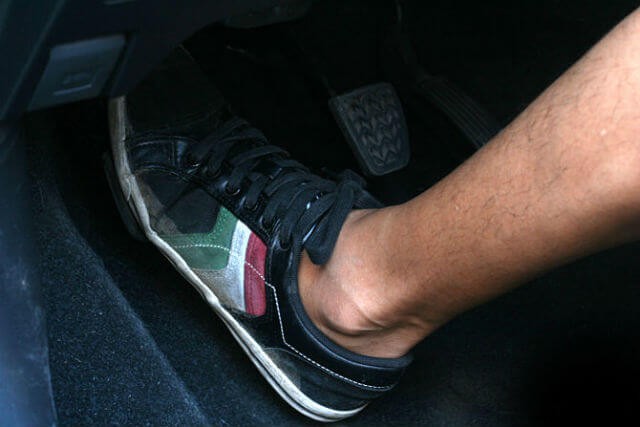 10 Bad Driving Habits that are Harming your Car