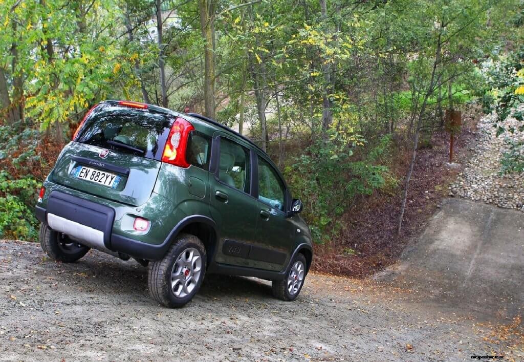 10 Bad Driving Habits that are Harming your Car