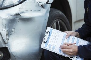 5 Things to Look for When Comparing Collision Repair Estimates