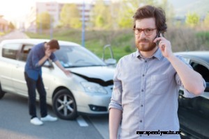 Should I Take My Car in for Emergency Auto Body Repair? 5 Telltale Signs