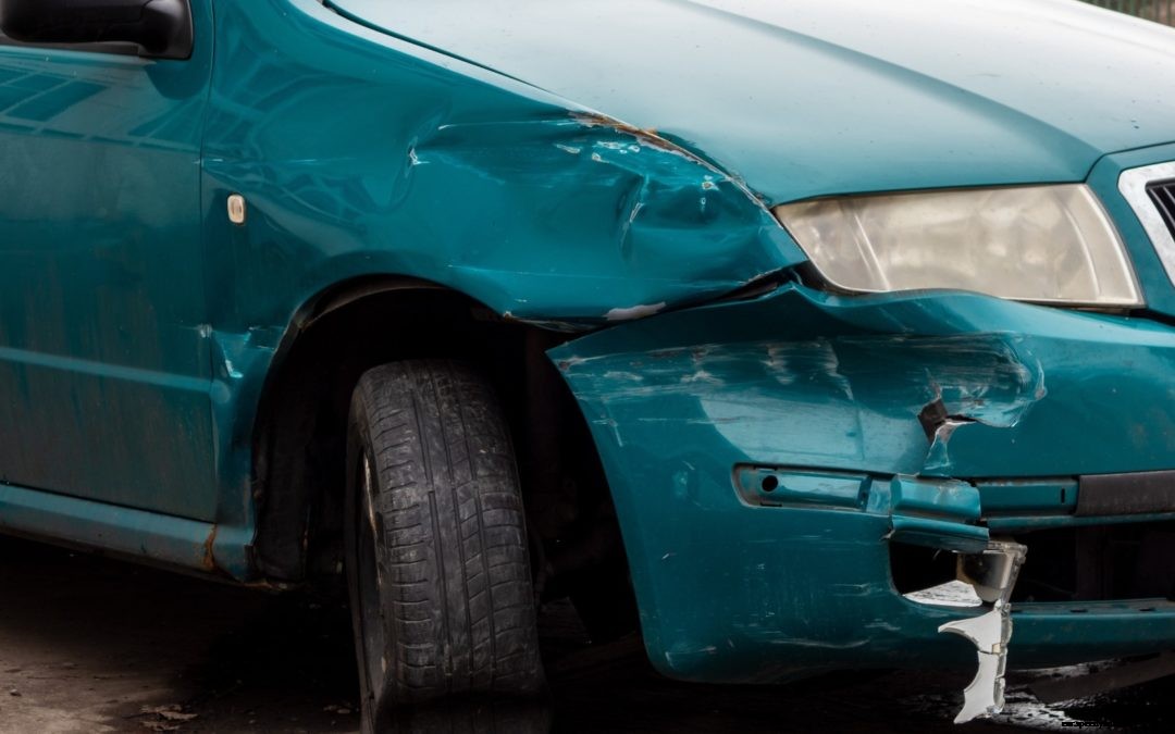 How is a Cracked Bumper Repaired?