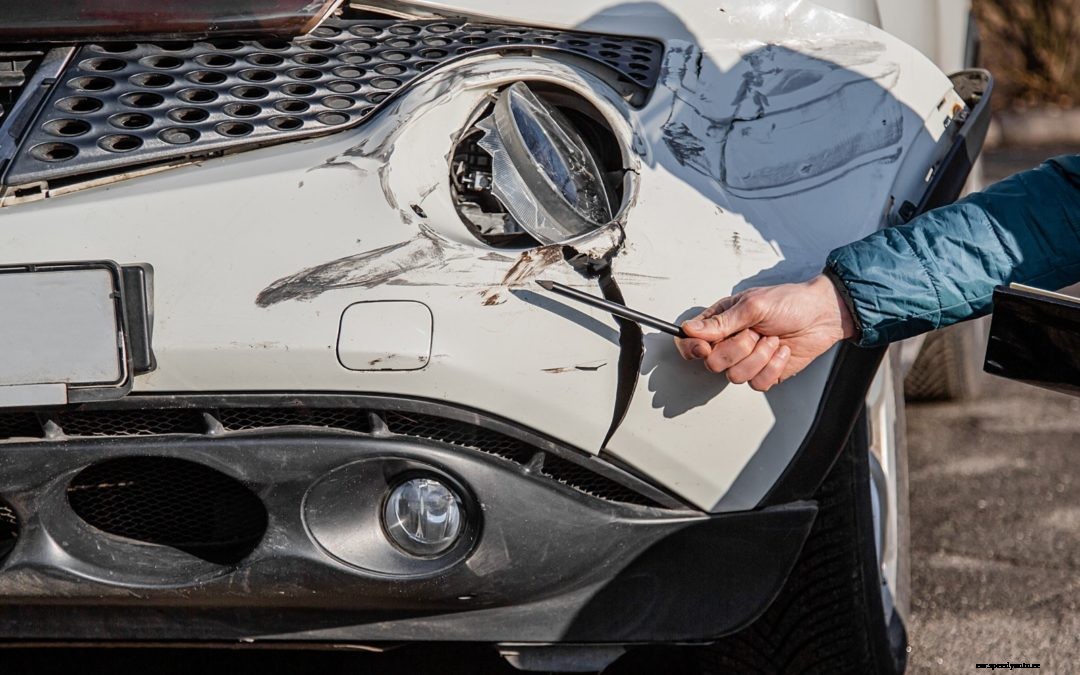 Collision Repair Tips for Broken Headlights