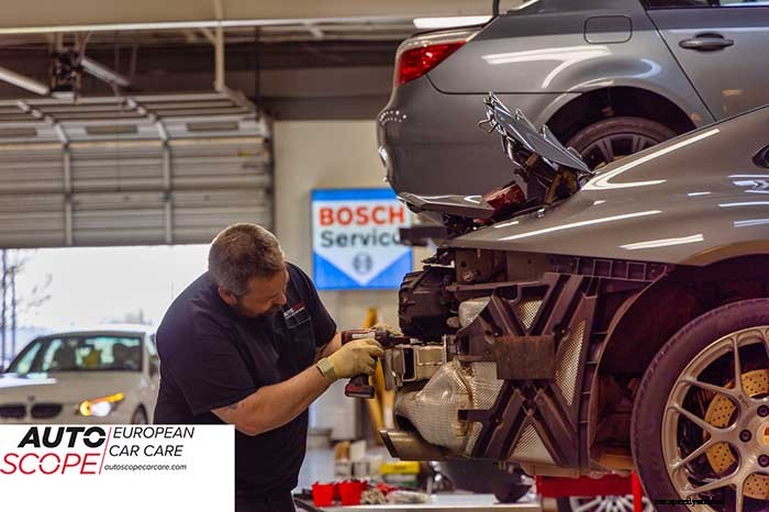 Why Is My Porsche’s Exhaust Smoking?