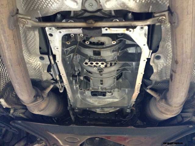 Is it Safe to Drive While My BMW’s Transmission is Leaking?