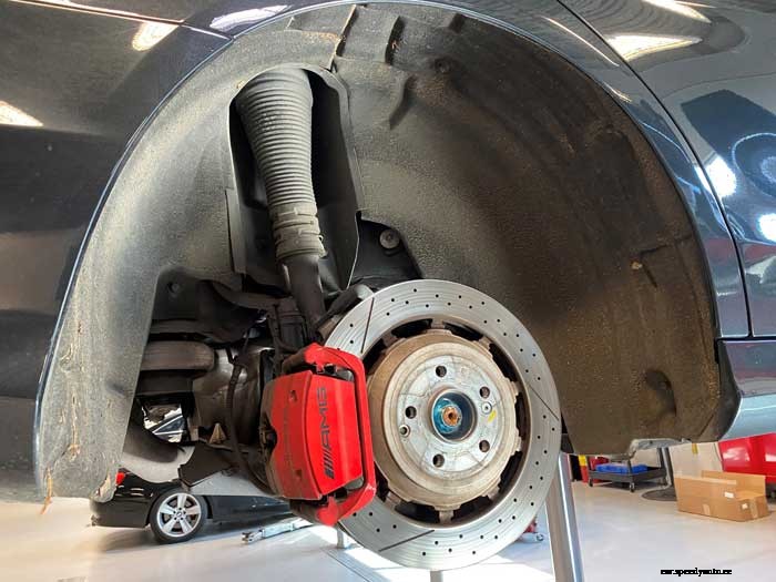 Should You Replace Brake Rotors And Pads Together?