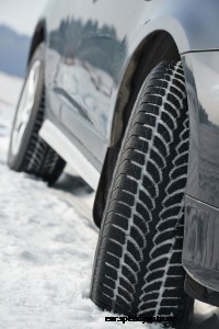 The Benefits and Drawbacks of Snow Tires