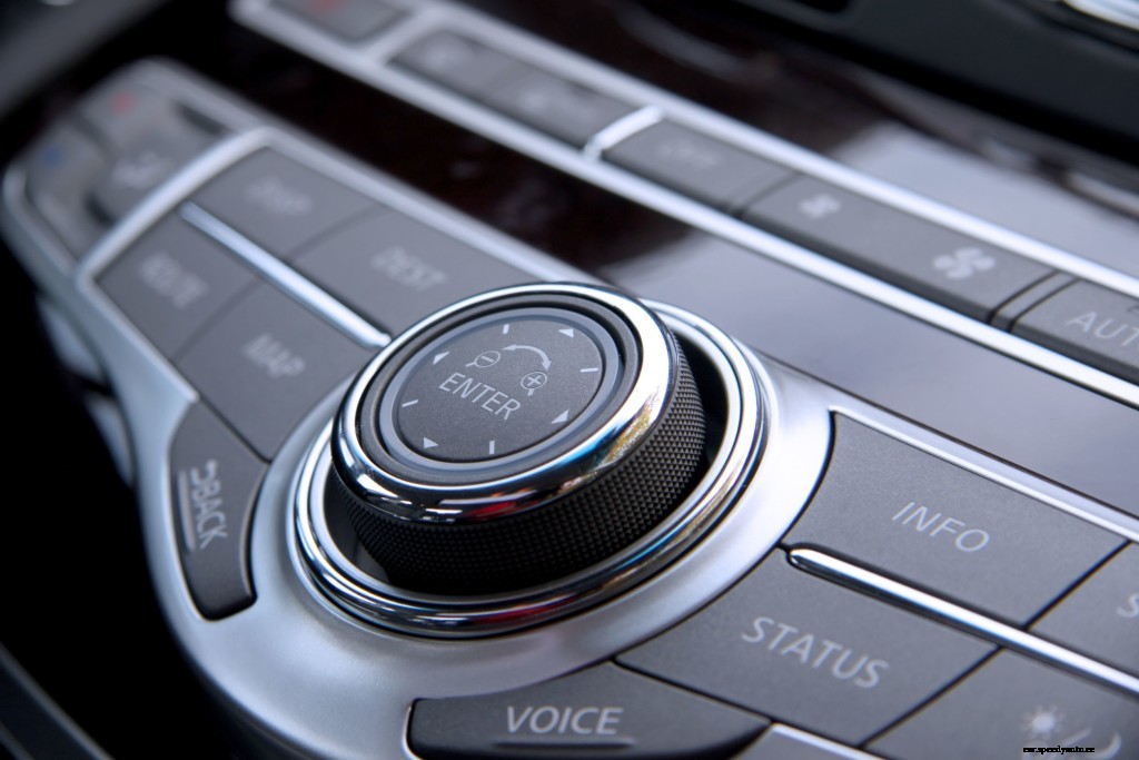 AM/FM Radio Preferred Listening Option For Most Drivers