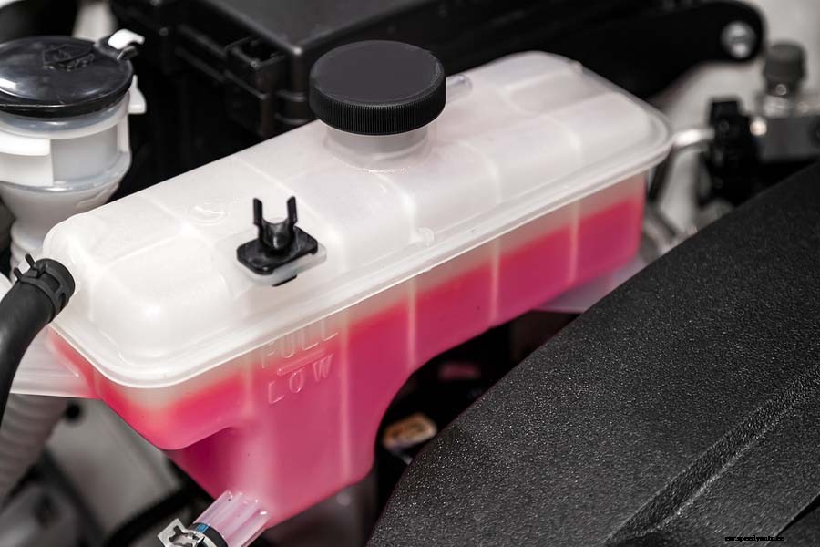 Maintenance Tips: The Engine Coolant Level