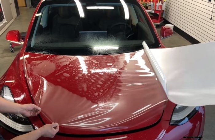 Applying Ceramic Coating on Cars