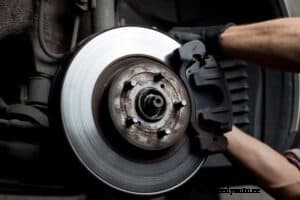 8 Driving Habits That Could Be Causing Damage to Your Car