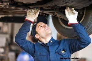 Benefits of Hiring a Transmission Repair Expert Over a General Mechanic