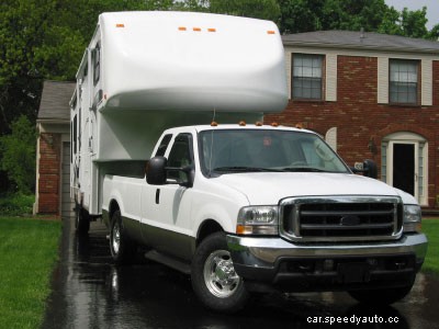 How Gross Combined Weight Rating (GCWR) Works