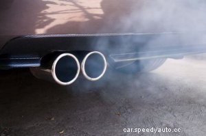 Here’s Why You Shouldn’t Let Your Engine Idle This Winter