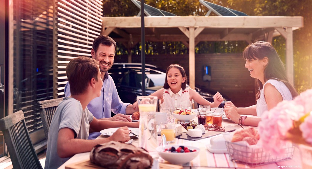 4 Things to Know About Installing an Electric Vehicle Charger at Home