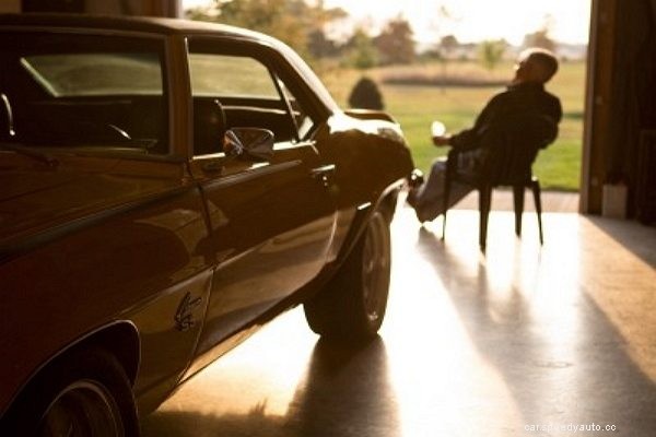 How to Store a Classic Car