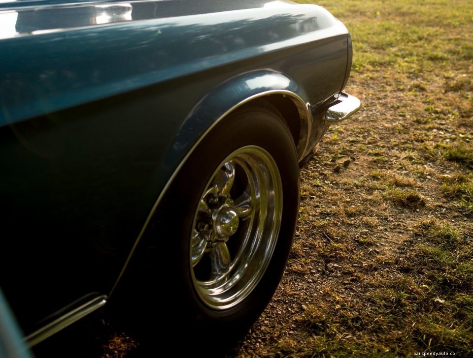 5 Steps to Cleaning Your Car Rims